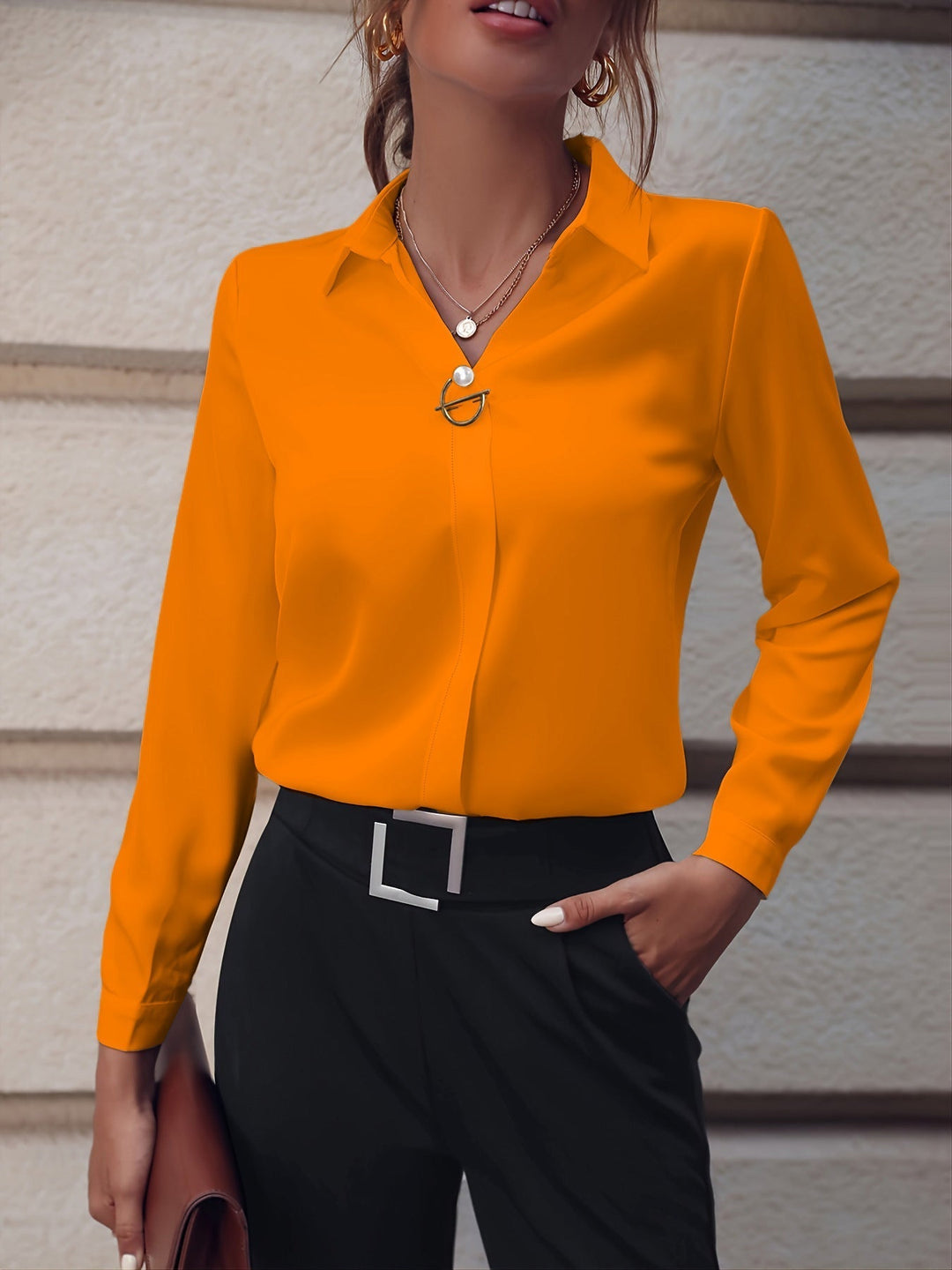 Sandra | Elegant Chiffon Blouse with V-Neck and Buttons
