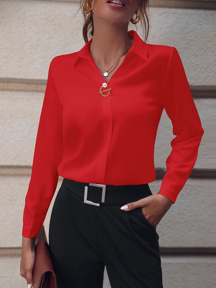 Sandra | Elegant Chiffon Blouse with V-Neck and Buttons